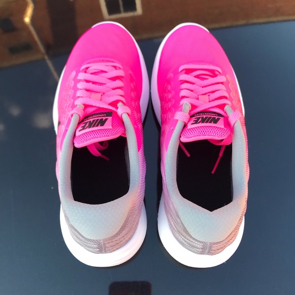 nike lunarstelos pink